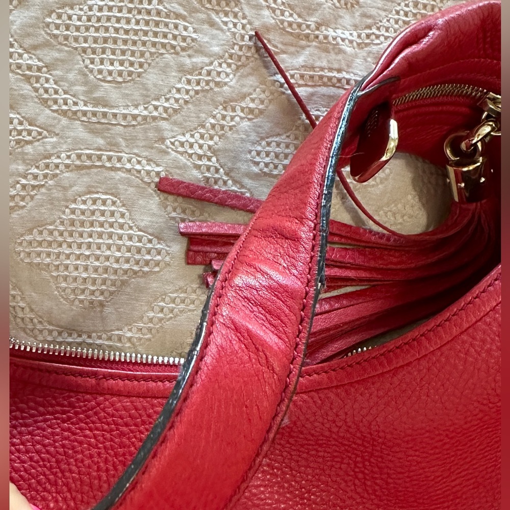 Gucci Gucci Red Pebbled Leather Large Soho Hobo Bag - Picture 16 of 17